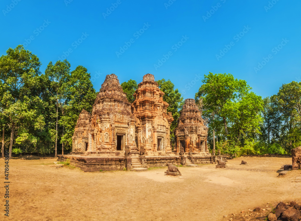 The Lolei Temple, Roulos, near Angkor Wat, Cambodia The Lolei Temple, Roulos, near Angkor Wat, Cambodia