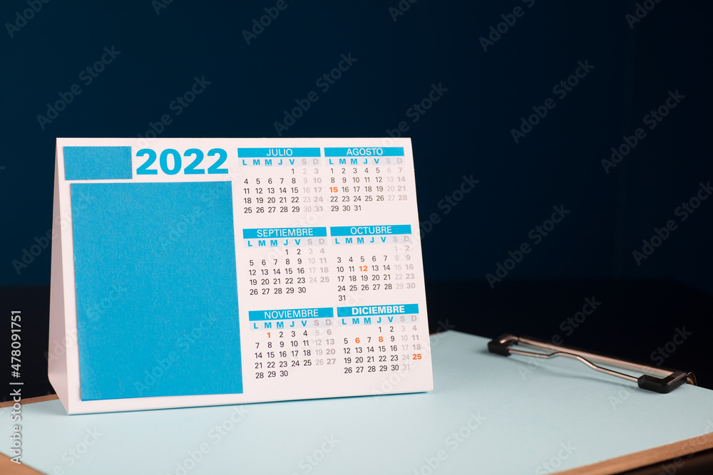 2022 Calendar months In Spanish On Notepad Wooden Desk Table With 2022-calendar-months-in-spanish-on-notepad-wooden-desk-table-with
