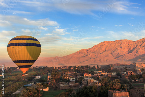 Ballon in Valley of the Kings - Luxor - Egypt