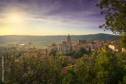 Massa Marittima and San Cerbone Duomo cathedral  Tuscany  Italy.