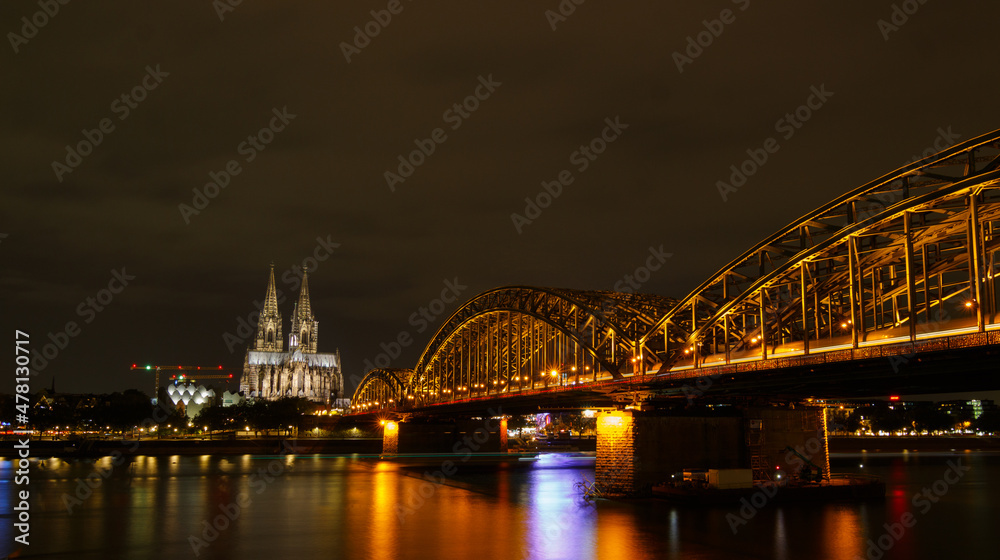 Fototapeta premium Köln mit Deutzer Brücke