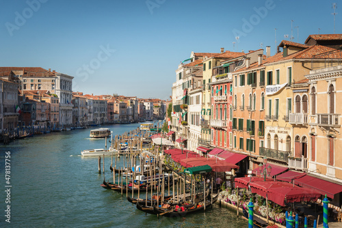  view of the Canale Grande in central Venice with many boats travelling about