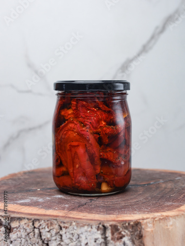 sun-dried tomatoes in oil