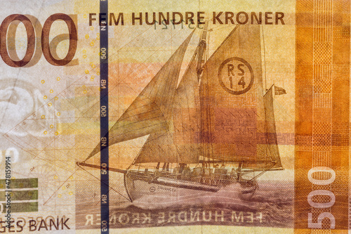 Rescue vessel RS 14 Stavanger on 500 NOK banknote.