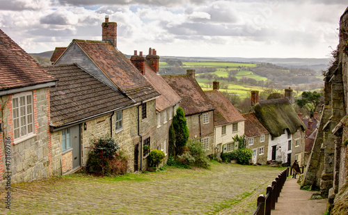 Gold Hill, Shaftsbury, Dorset photo