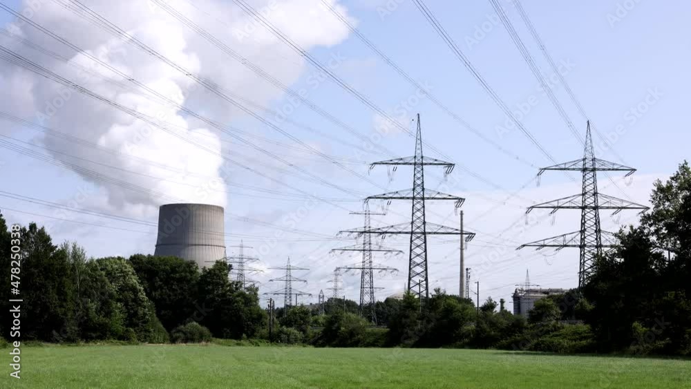 Atomkraftwerk oder Kernkraftwerk Atomkraftwerk oder Kernkraftwerk