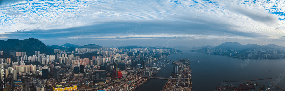 Obraz premium Aerial panorama landscapes of Hong Kong city in sunset