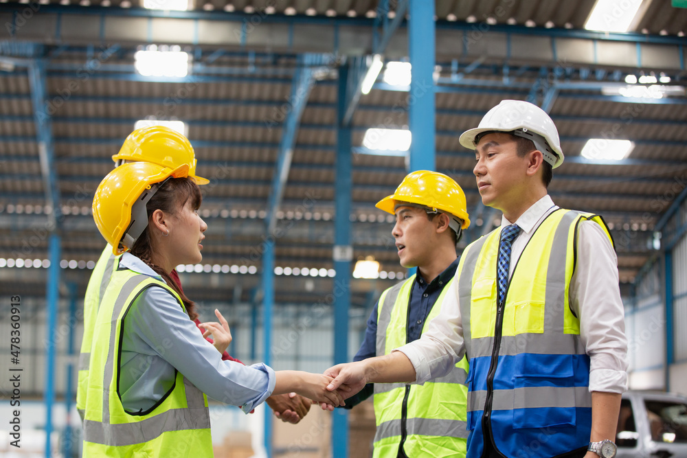 warehouse worker meeting warehouse worker meeting
