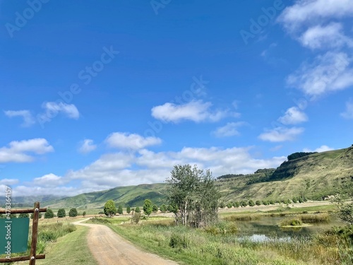 road to the mountains