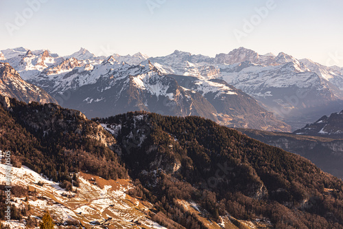 Fototapeta Naklejka Na Ścianę i Meble -  Bergregion Schweiz