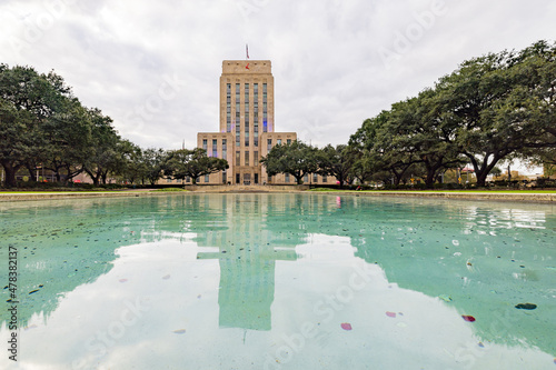 Obraz na plátne Overcast view of the Houston city hall