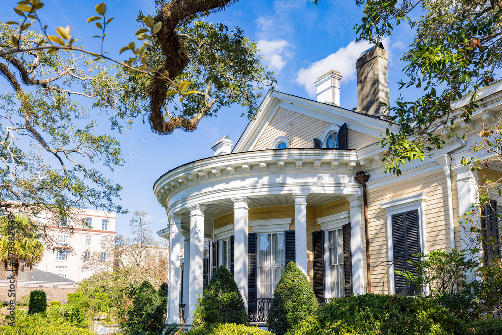 Historical Greek Revival in the Garden District