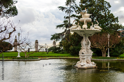 Main entrance pond of Dolmabahçe Palace.
