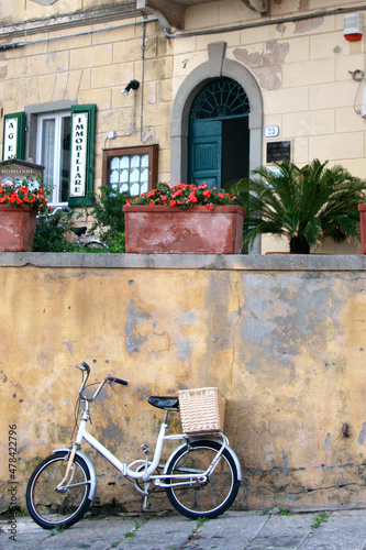 Italian rustic wall with bike