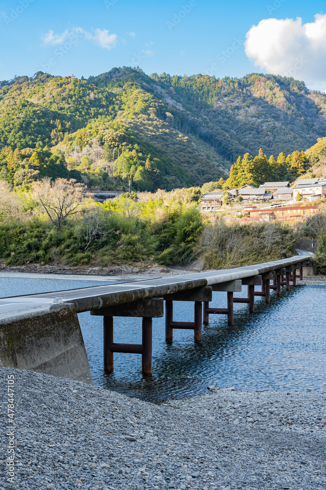 Obraz premium 岩間沈下橋