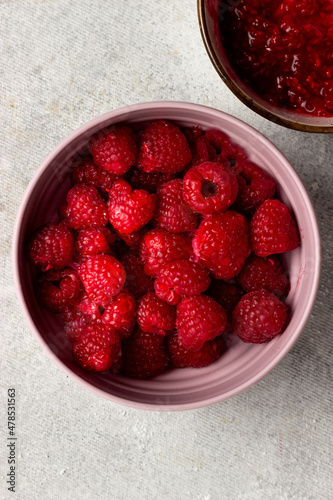 Bowl with raspberry