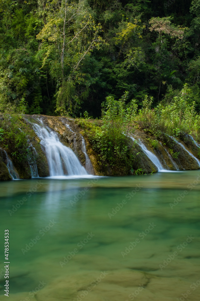 Fototapeta premium Cascades National Park in Guatemala Semuc Champey