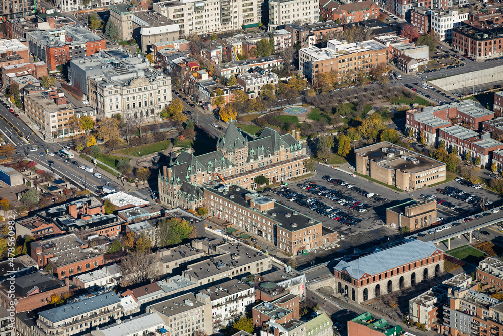 Fototapeta premium Downtown Montreal in Summer Quebec Canada