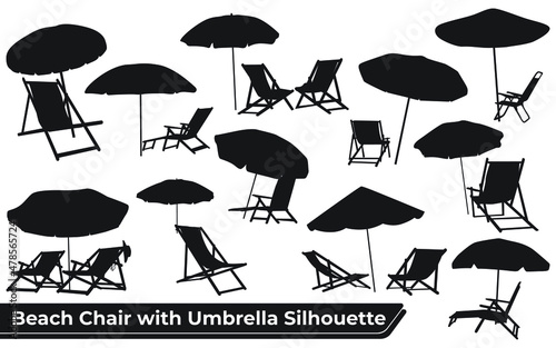 Papier peint Silhouette of beach chairs and umbrellas vector illustration