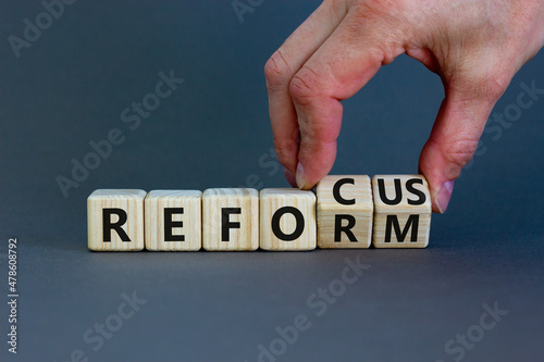 Quadro su tela Refocus and reform symbol