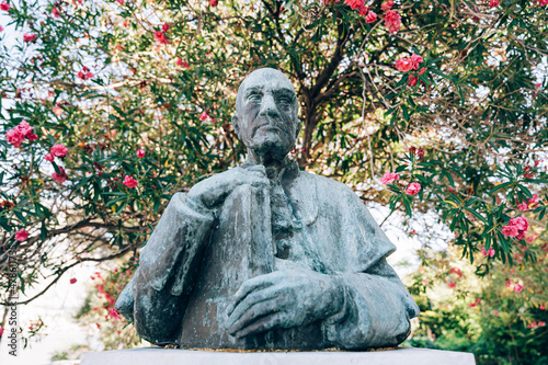 Bust of the Bishop of Kotor Frano Uchelini-Tice next to the Church of the Nativity of the Virgin in Prcanj