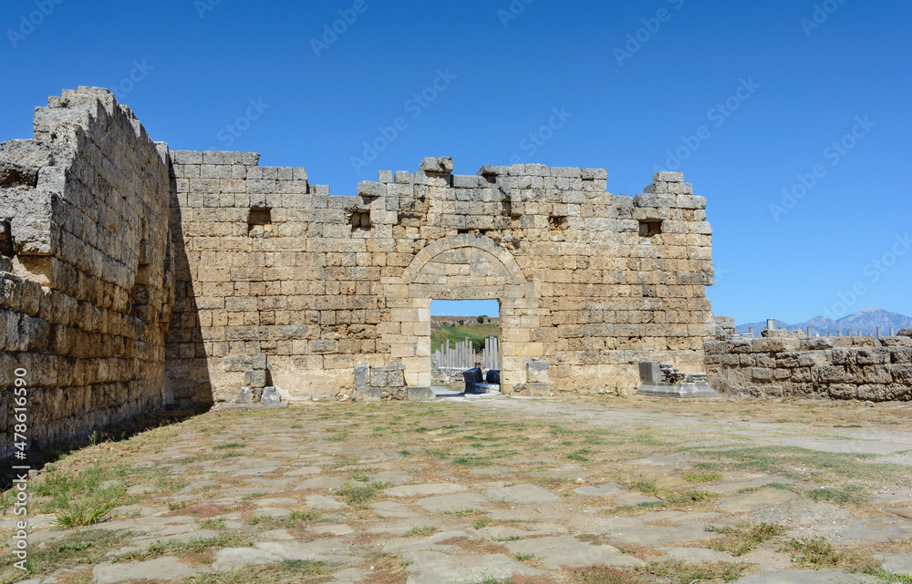 Fototapeta premium Roman gate. Perge. Ruins of the ancient city. Turkey