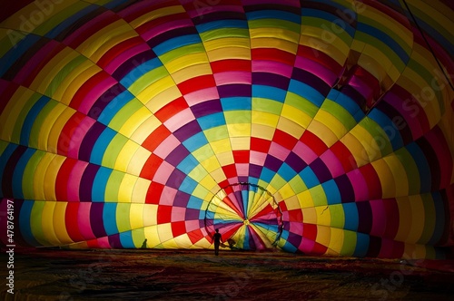 Walking in a rainbow - Balloon