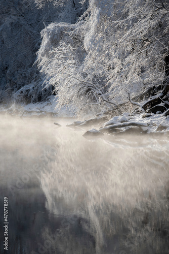 фотографія A beautiful winter morning scene along the Thornton River in Rappahannock County, Virginia