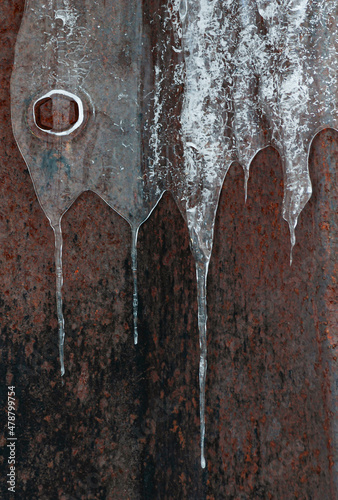 535-40 Ice on Iron photo