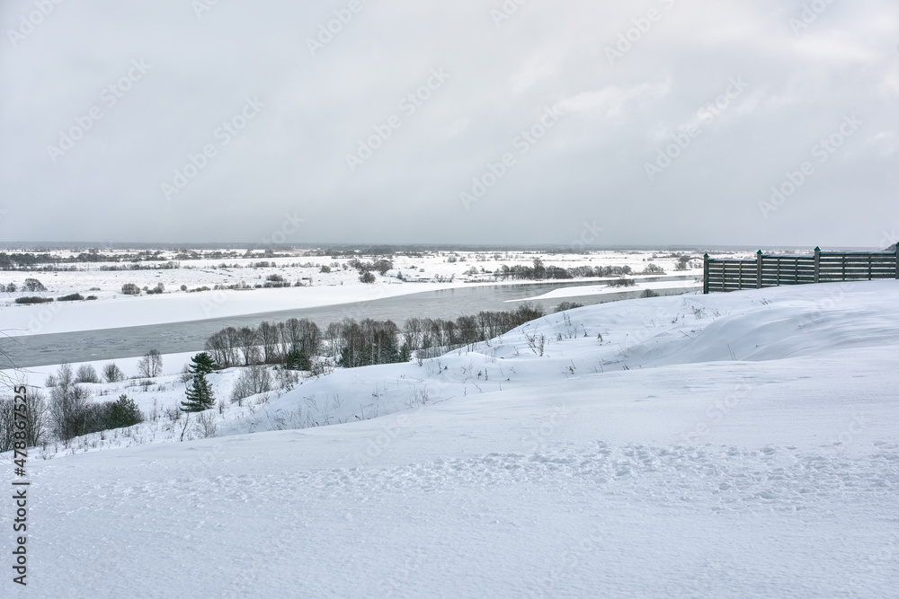 Winter view of the Oka river from the bank of the village of Konstantinovo. W