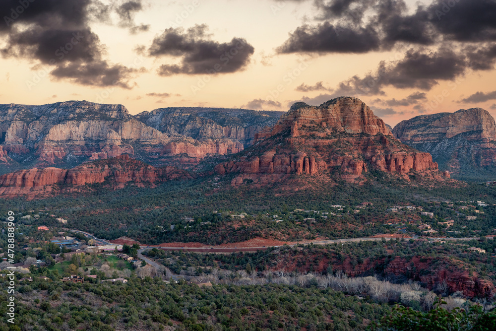 Fototapeta premium Sedona, Arizona - Southwest USA landscape