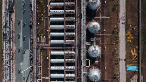 drone view of a petro chemical processing plant
 photo