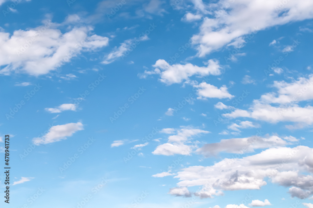 Fototapeta premium Blue sky clouds patterns for summer background
