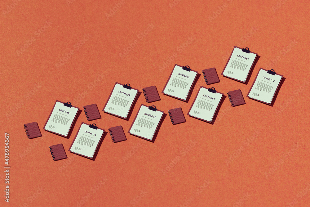 © Marc Tran/Stocksy - Contract pattern © Marc Tran/Stocksy - Contract pattern