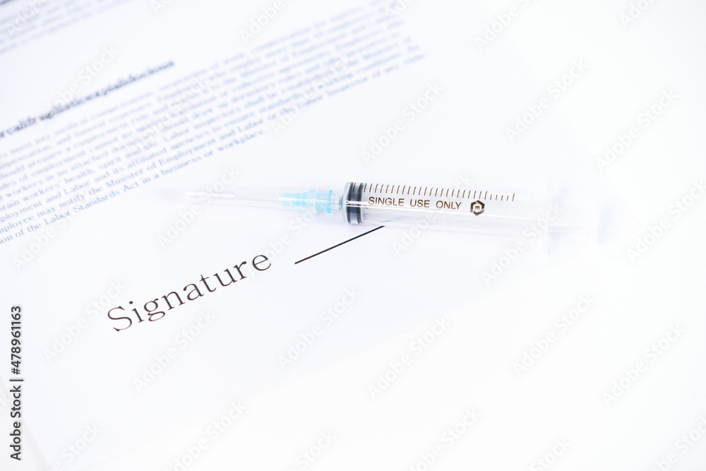 The syringe use to get the vaccine. The syringe use to get the vaccine.