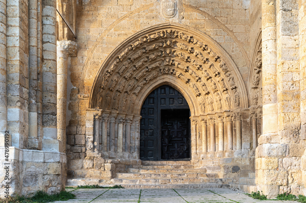 Templar Church of Santa María la Blanca (Villalcázar de Sirga, Palencia, Spain) Templar Church of Santa María la Blanca (Villalcázar de Sirga, Palencia, Spain)