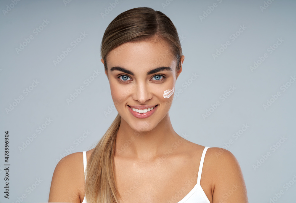 Close up beauty portrait of a young woman with perfect smooth skin. Cosmetology, beauty and spa concept Close up beauty portrait of a young woman with perfect smooth skin. Cosmetology, beauty and spa concept