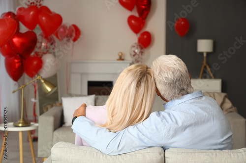 Happy mature couple celebra...