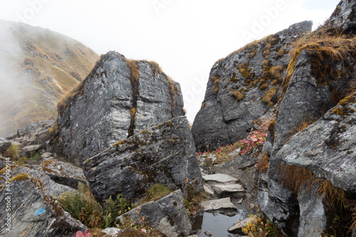 himalayan mountain rocks