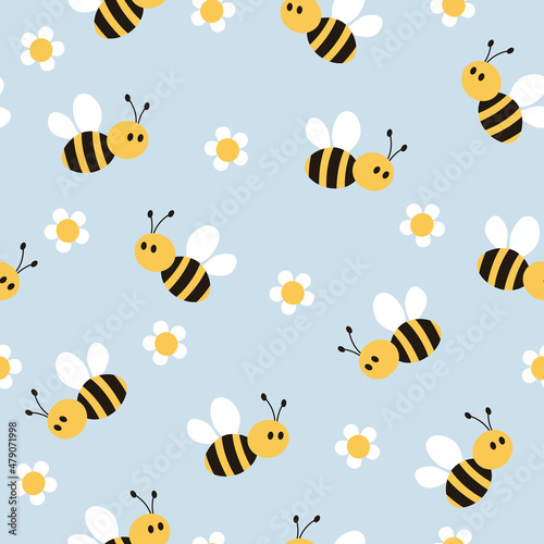Seamless bee pattern. Vector illustration of bee and daisy on blue background. It can be used for wallpapers, wrapping, cards, patterns for clothes and other. © Evalinda