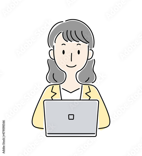 手描き風・パソコンを操作する女性のベクターイラスト