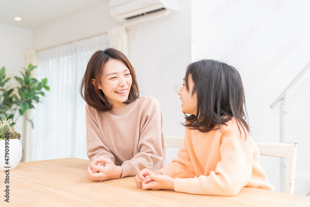 笑顔の親子 笑顔の親子