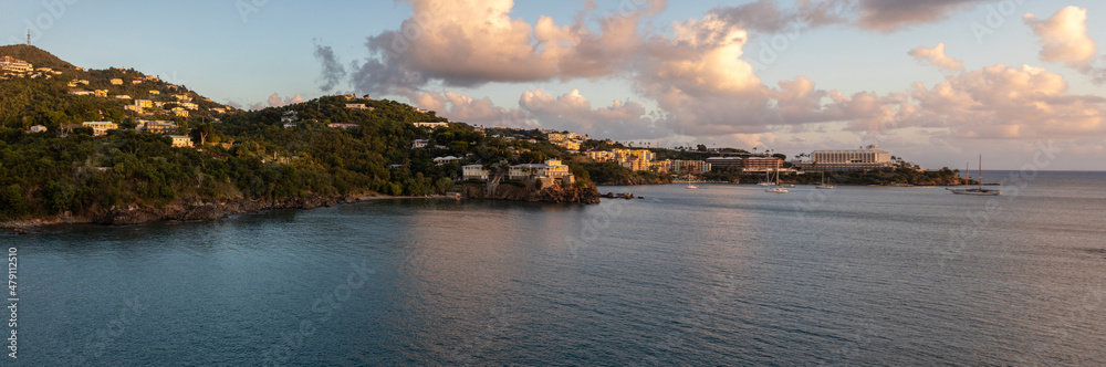 Fototapeta premium Panorama or St Thomas, U.S. Virgin Islands at sunset