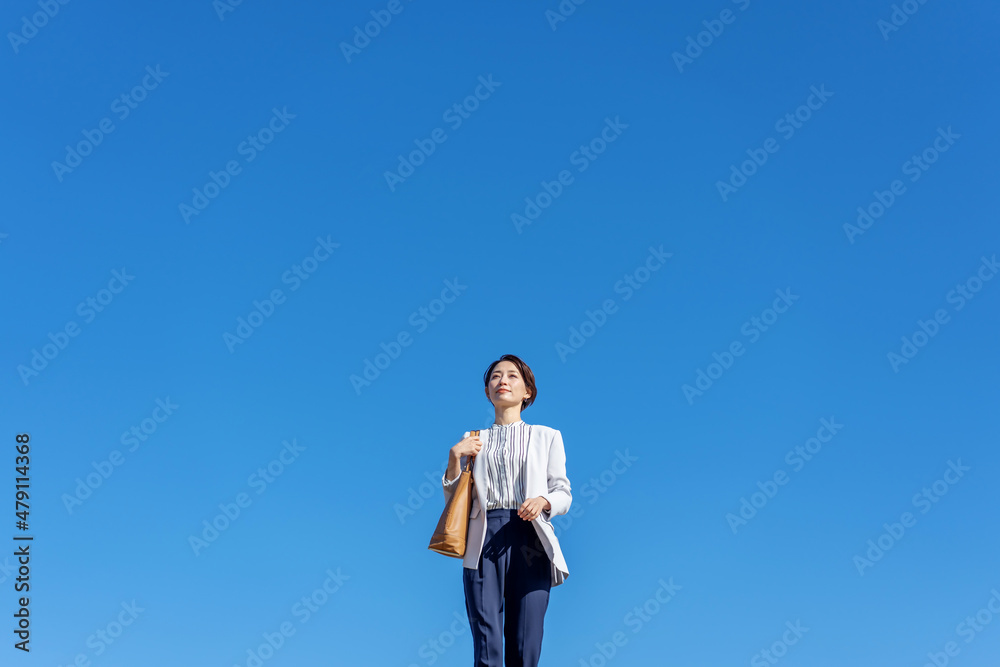ビジネス・女性 ビジネス・女性