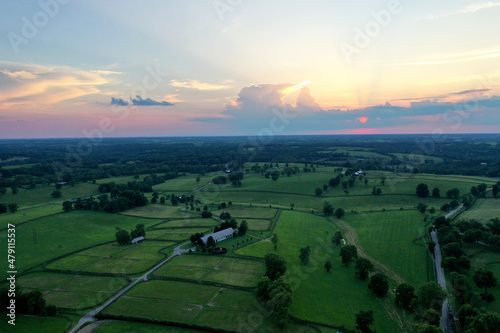 ドローン空撮写真、アメリカのよくある風景 © kenbox