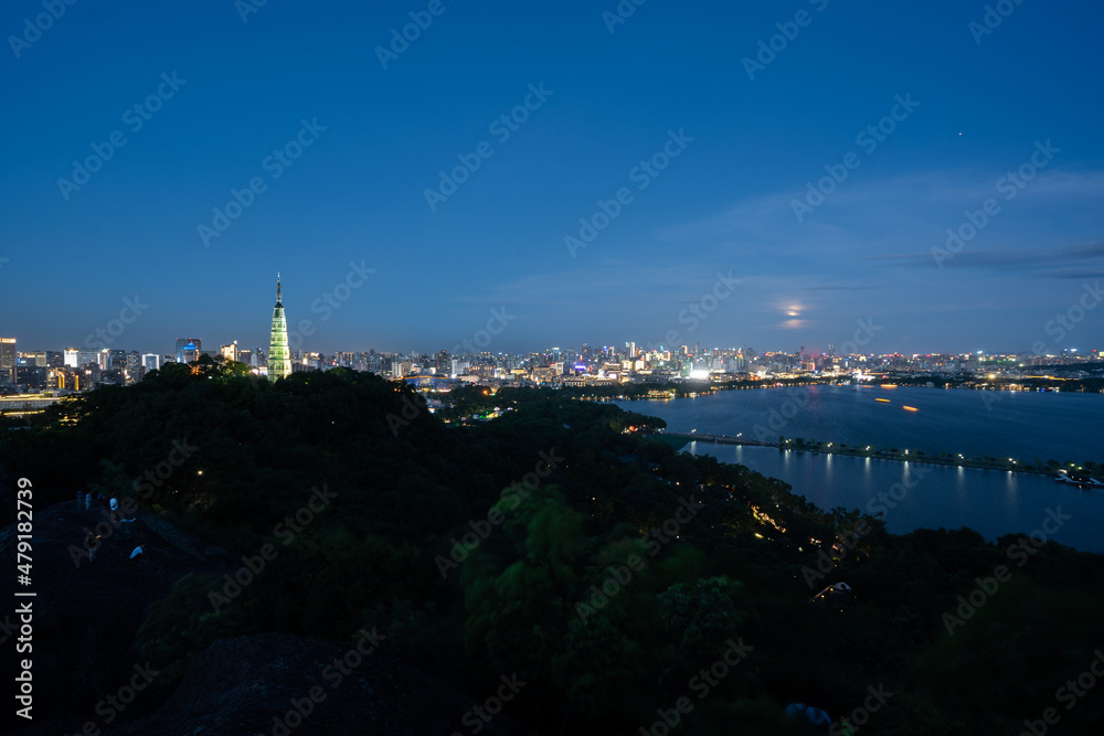 Fototapeta premium city skyline in hangzhou china