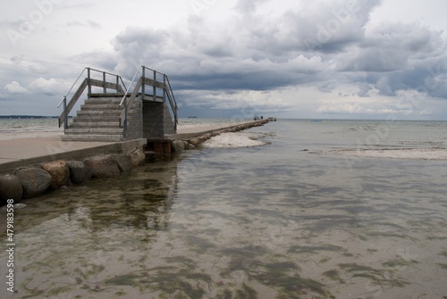 Steiner Mole,  Ostsee, Kieler Förde, Gewitterfront zieht auf