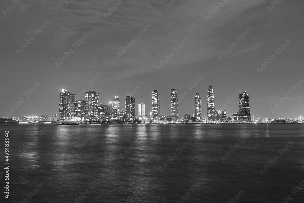 Obraz premium panoramic view to New York by night