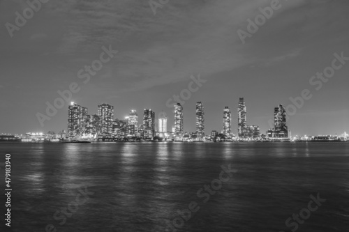 panoramic view to New York by night