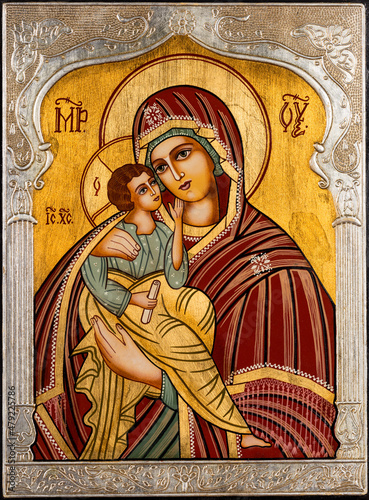Tela Icon painted in the byzantine or orthodox style depicting Virgin Mary and Jesus